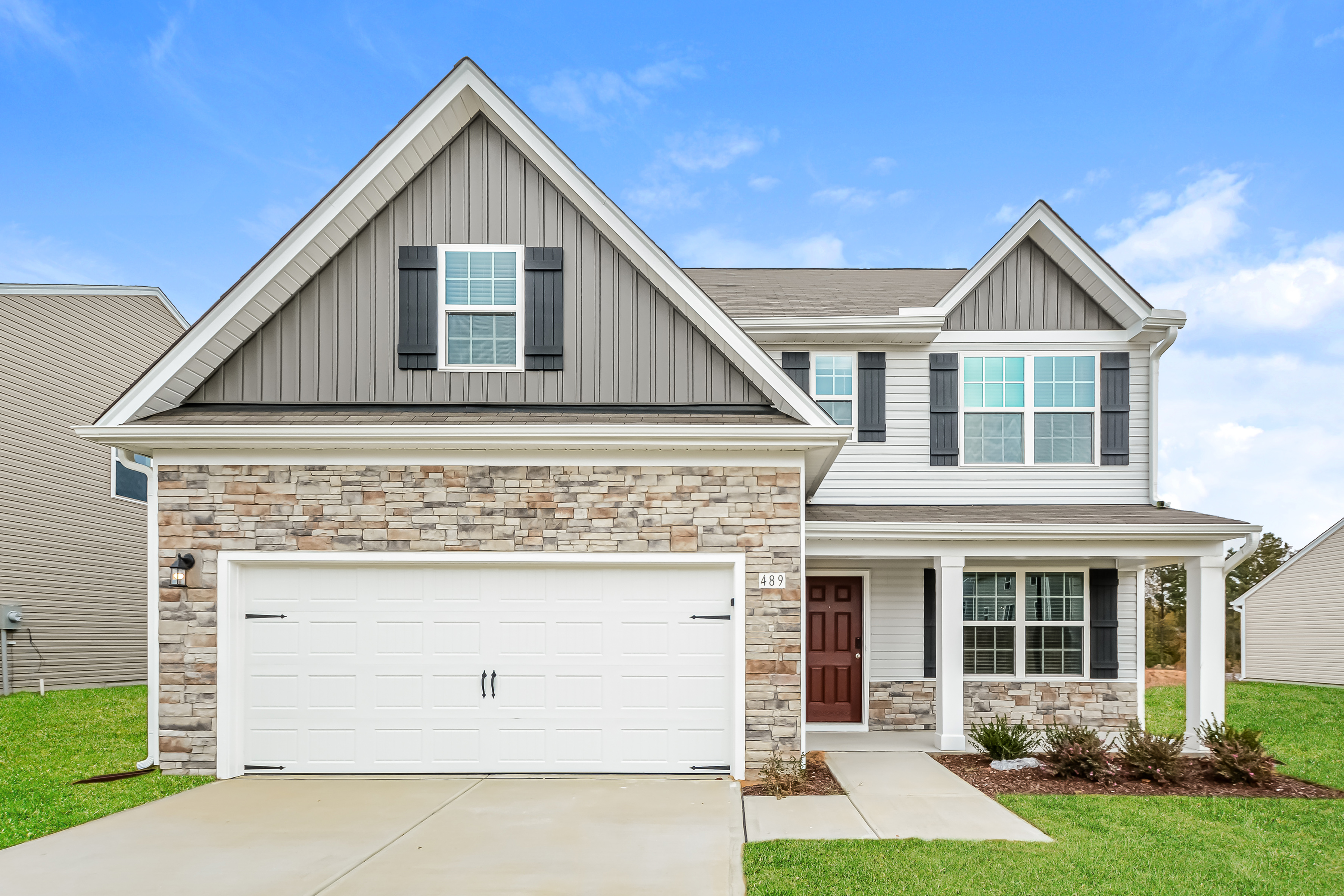 489 Turning Lake Drive Zebulon, NC 27597